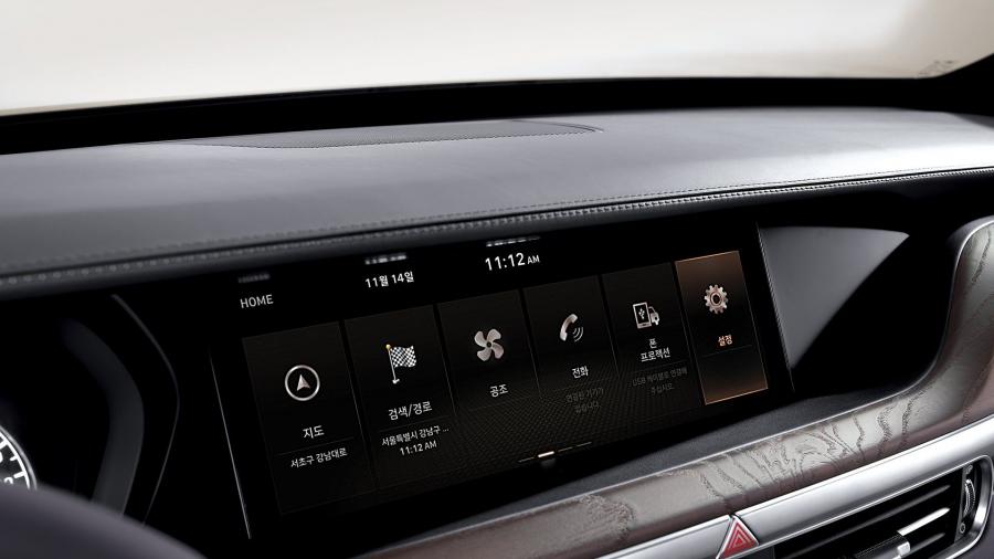 Детали интерьера Genesis G90 2019 года  (KR) (фото 13 из 22)